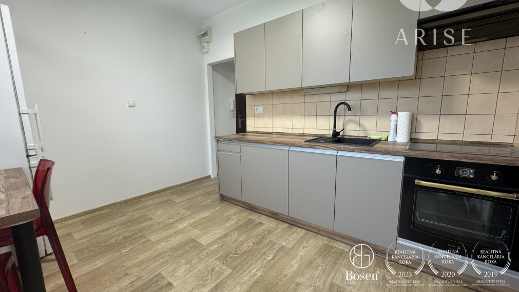 ARISE | Prenájom 1 izbového bytu na Veľkej Okružnej, Partizánske