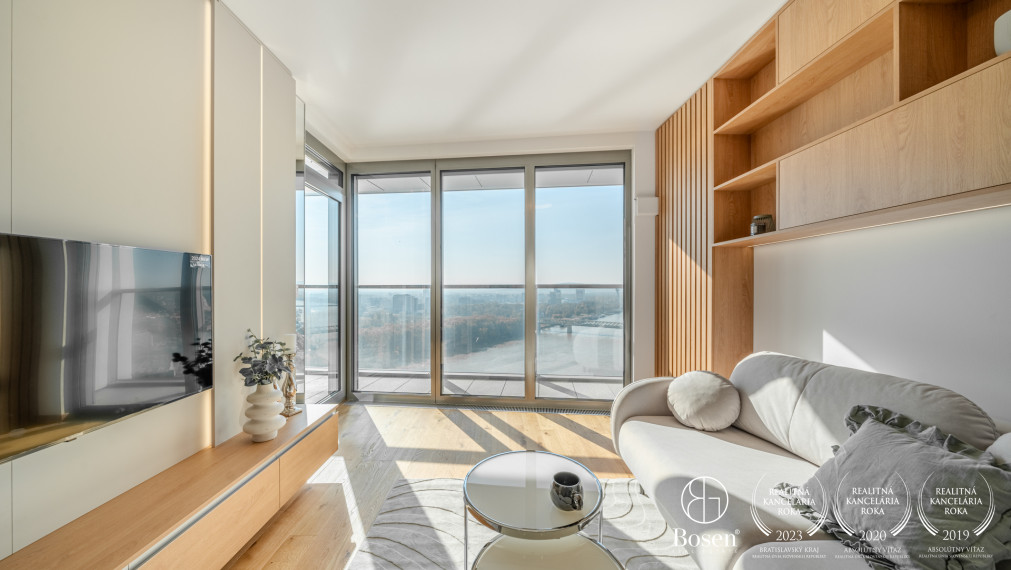 BOSEN | PRENAJATÉ EUROVEA TOWER - luxusný 2i byt s krásnym výhľadom na hrad, 58,4m2