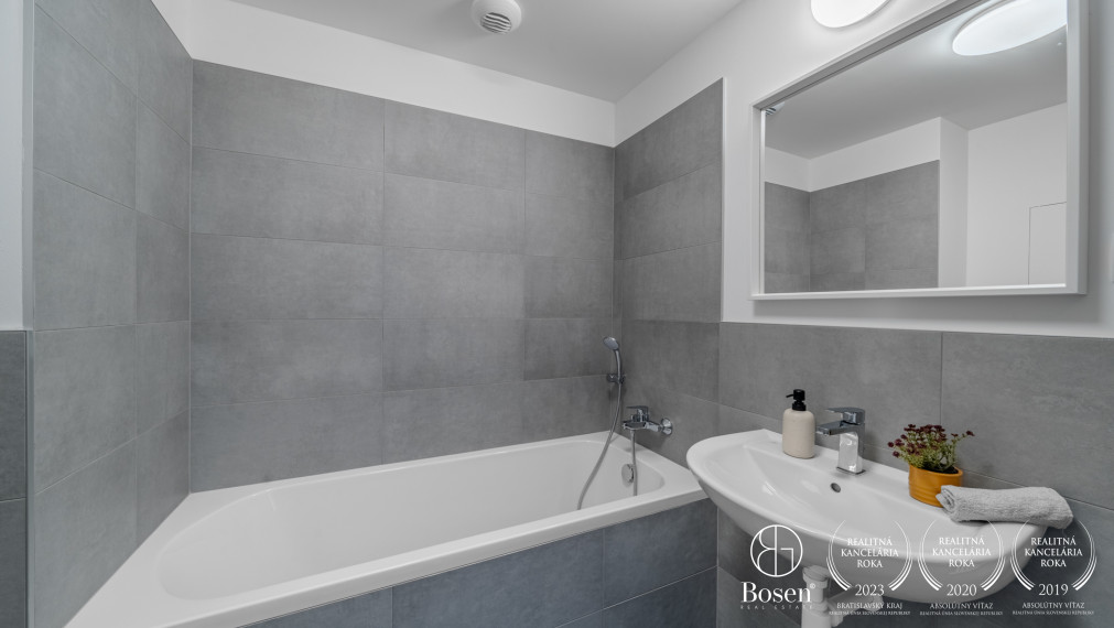 BOSEN | PRENAJATÉ 2 izbový priestranný zariadený byt na prenájom, Ovocné sady, Bratislava