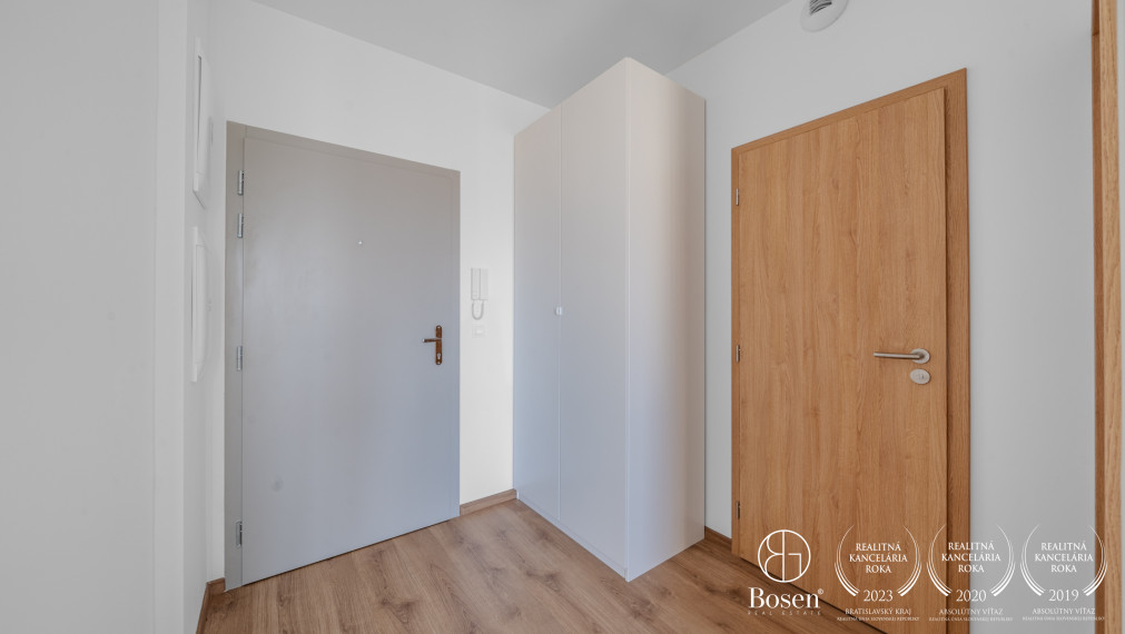 BOSEN | PRENAJATÉ 2 izbový priestranný zariadený byt na prenájom, Ovocné sady, Bratislava