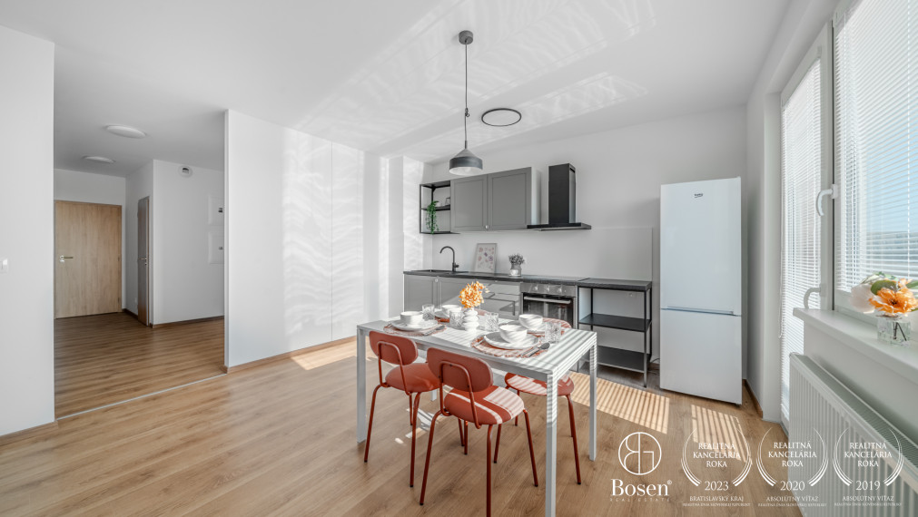 BOSEN | PRENAJATÉ 3 izbový priestranný zariadený byt na prenájom, Ovocné sady, Bratislava
