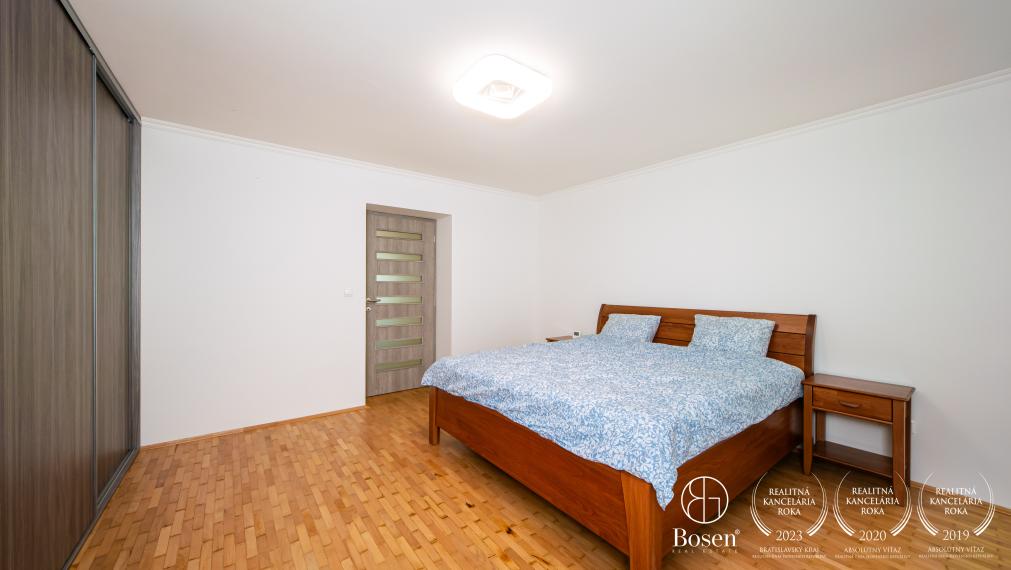 REZERVOVANÝ BOSEN | Na predaj 3 izbový byt – 71 m2 na ulici A.Kmeťa, Dubnica nad Váhom