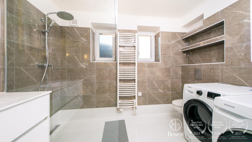 REZERVOVANÝ BOSEN | Na predaj 3 izbový byt – 71 m2 na ulici A.Kmeťa, Dubnica nad Váhom