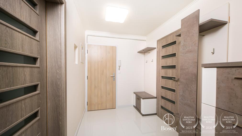 REZERVOVANÝ BOSEN | Na predaj 3 izbový byt – 71 m2 na ulici A.Kmeťa, Dubnica nad Váhom