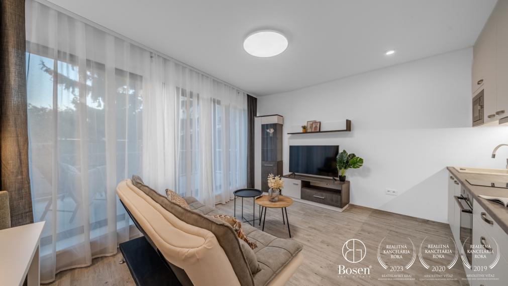 BOSEN | 2 bedroom apartment with terrace and parking space, Karpatská street - Old Town