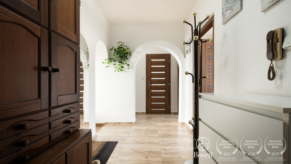 BOSEN | Na predaj 3 izbový byt na Nám.priateľstva, Dunajská Streda, 80,24 m²