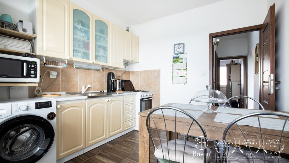 BOSEN | Na predaj 3 izbový byt na Nám.priateľstva, Dunajská Streda, 80,24 m²