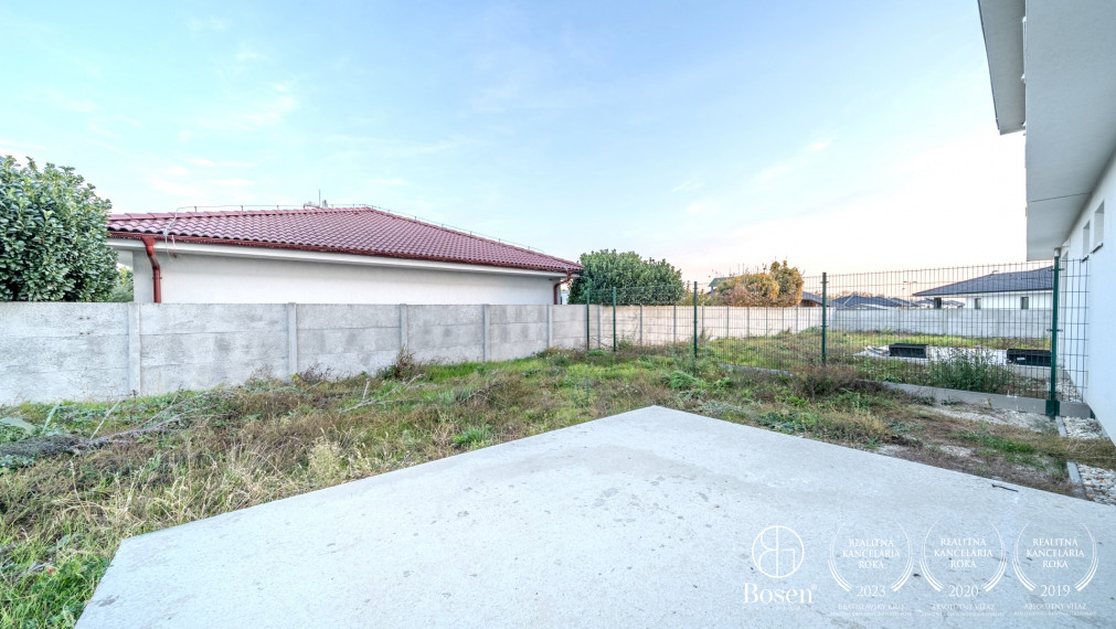 BOSEN | Akcia LETO!!! 198.000€ 4 izb Rodinný dvojdom v štandarde