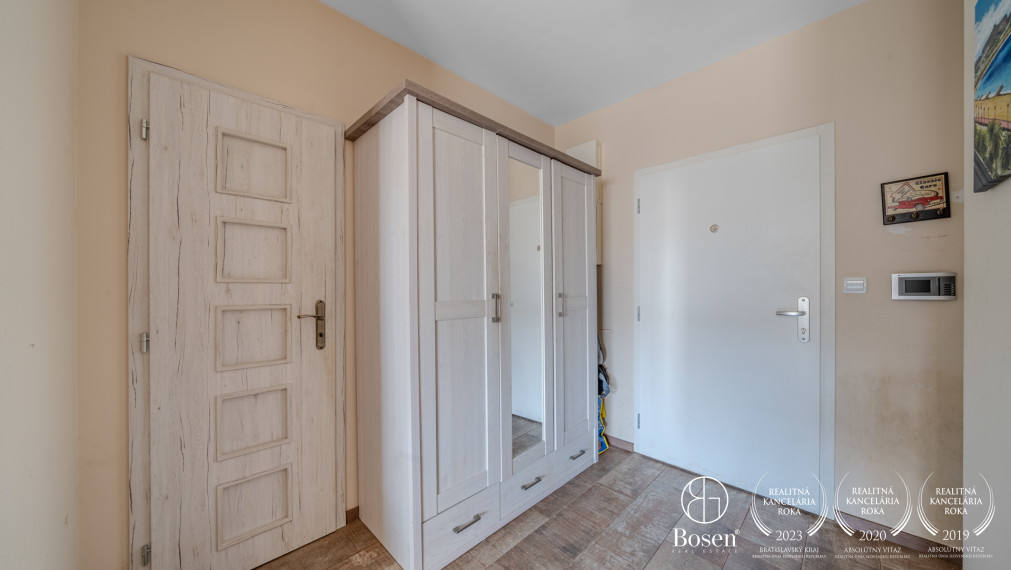 PREDANÉ - BOSEN | 2 izbový byt v blízkosti lesa, 55m2, Bratislava-Kramáre