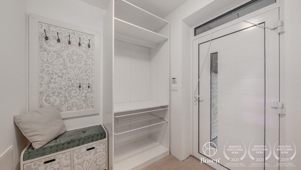 PRENAJATÉ - BOSEN | 4- izbový rodinný dom na prenájom, Malinovo