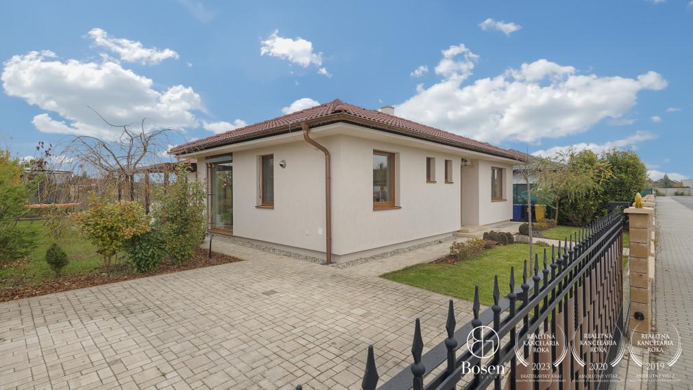 PREDANÉ: BOSEN | 5 izbový bungalov na Figovej ul., Bernolákovo