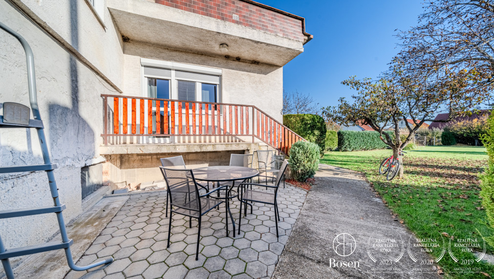 BOSEN |6 izbový RD s veľkou záhradou, s pivnicou a garážou v Miloslavove