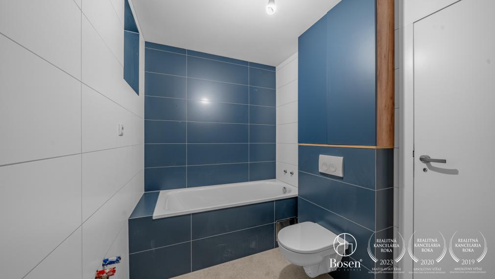 REZERVOVANÝ - BOSEN | 4 izbový rodinný dom, Kuchyňa, 1000 m2