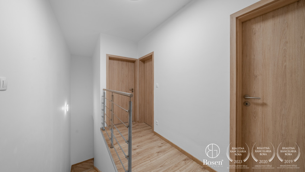 PREDANÉ: BOSEN | 4 izbový mezonet v rodinnom dome so záhradou, Bernolákovo