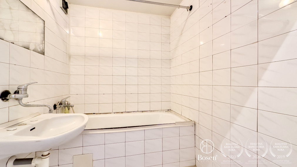 BOSEN | Výnimočný 2 izbový byt s 3x loggiou, 79m2.