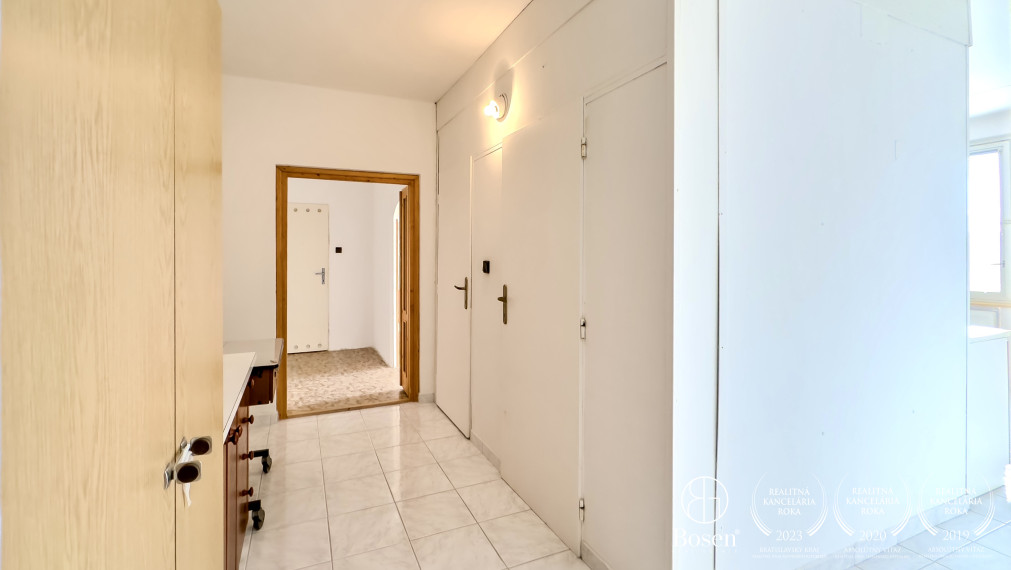 BOSEN | Výnimočný 2 izbový byt s 3x loggiou, 79m2.