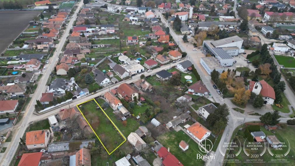 BOSEN | Na predaj stavebný pozemok v Orechovej Potôni