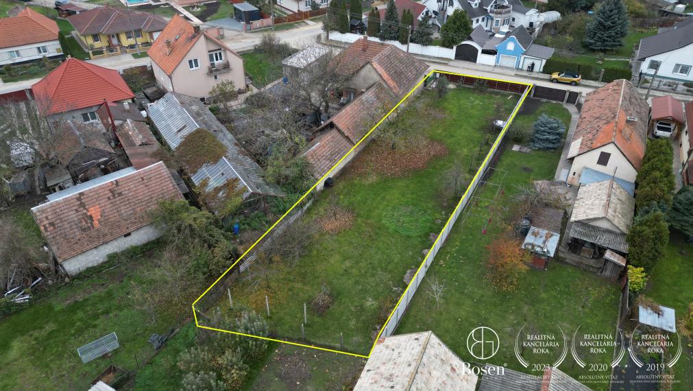 BOSEN | Na predaj stavebný pozemok v Orechovej Potôni