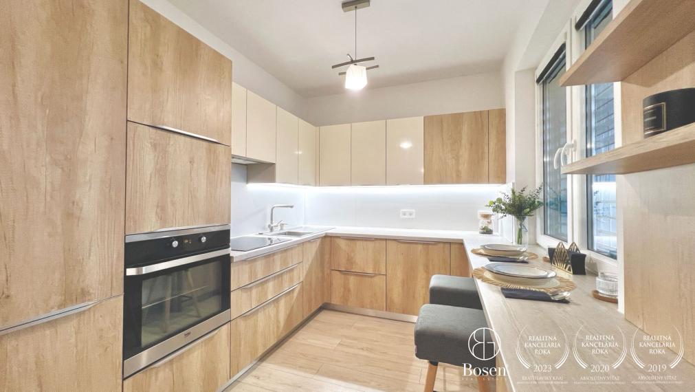 REZERVOVANÝ BOSEN | Na predaj byt 1+kk o veľkosti 45 m2 na ulici Veľkomoravská, Trenčín