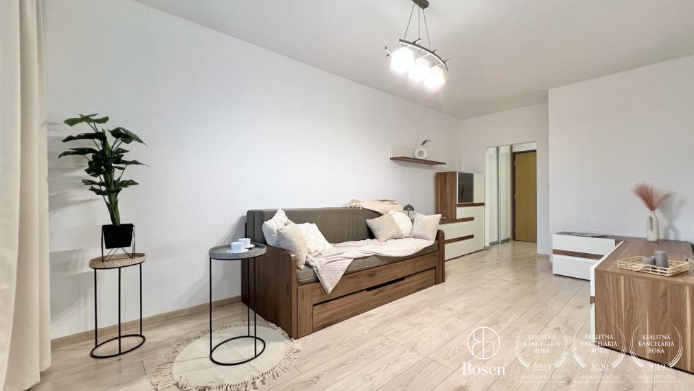 REZERVOVANÝ BOSEN | Na predaj byt 1+kk o veľkosti 45 m2 na ulici Veľkomoravská, Trenčín