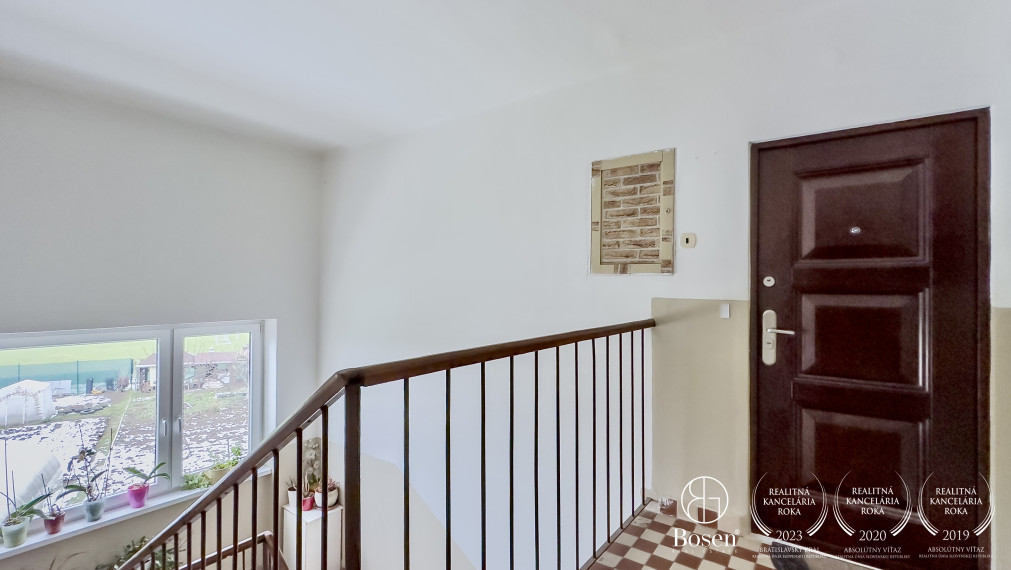 BOSEN | Rezervované, 4izbový byt, Buzitka.