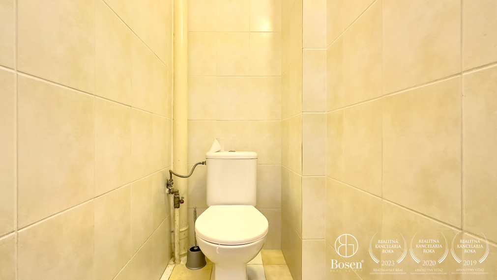 BOSEN | Rezervované, 4izbový byt, Buzitka.