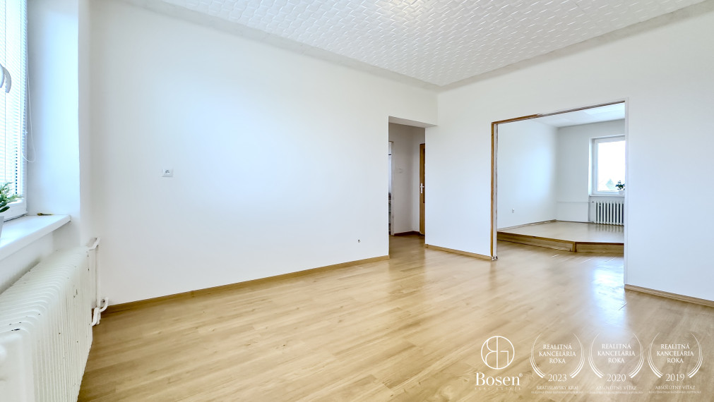 BOSEN | Rezervované, 4izbový byt, Buzitka.