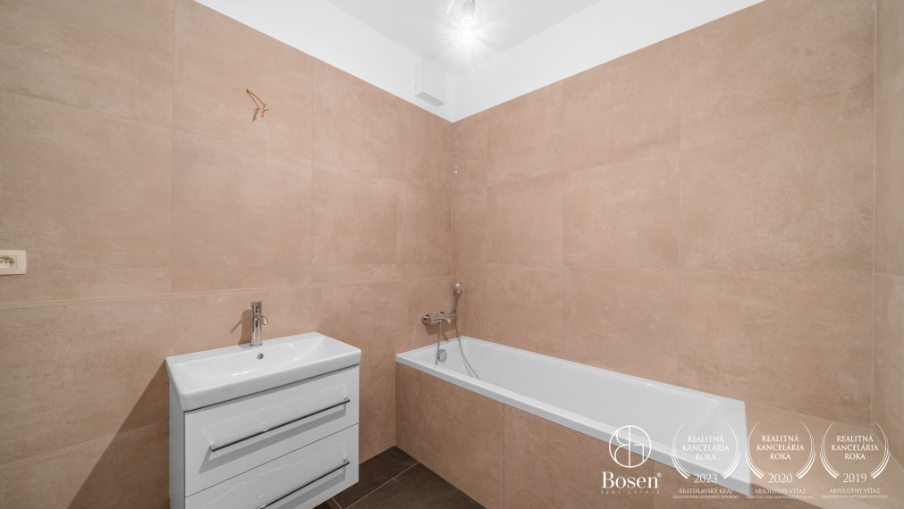 BOSEN | BLUEWAVE _ 3 izbový byt s krásnym výhľadom A3_26, Banka, Piešťany, 104.63 m2