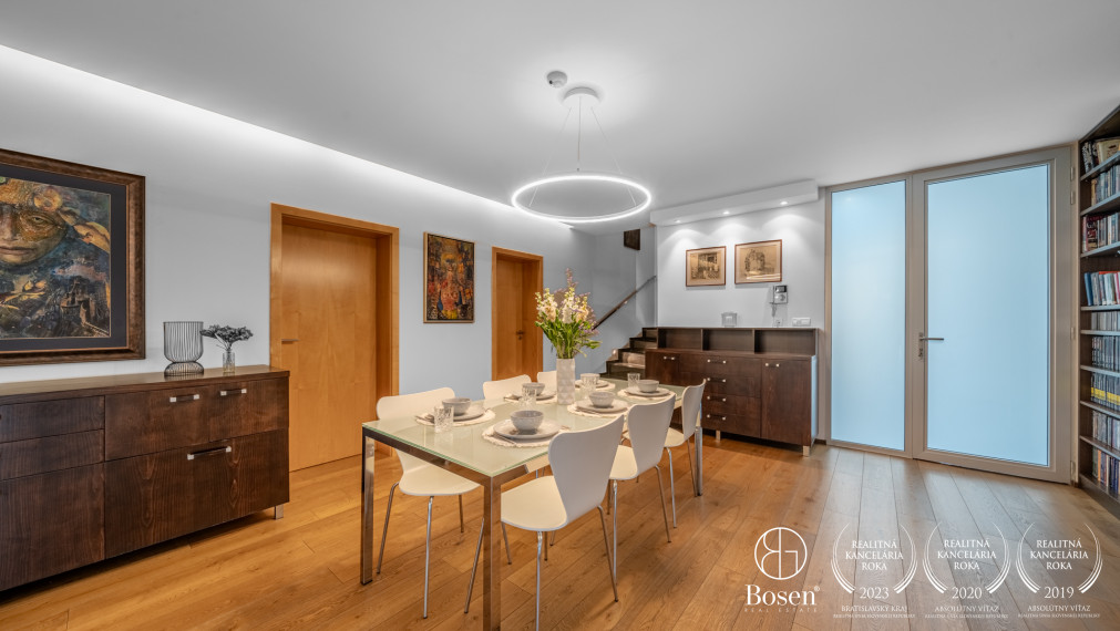 BOSEN | Modern family house with a beautiful garden and investment land, Brezová street