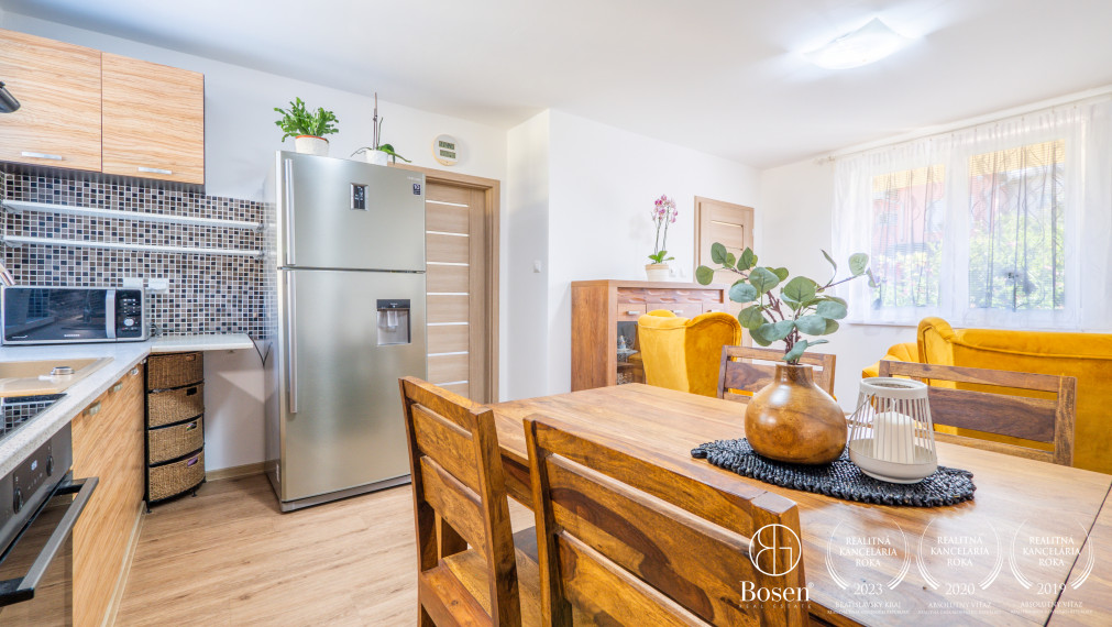 BOSEN | 4 izbový rodinný dom s wellness, Blatná na Ostrove