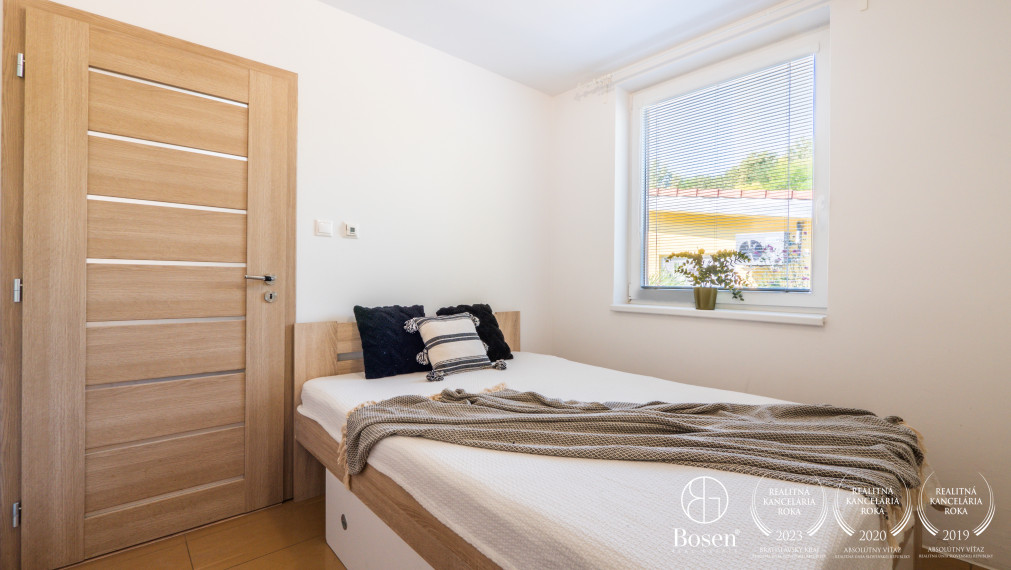 BOSEN | 4 izbový rodinný dom s wellness, Blatná na Ostrove