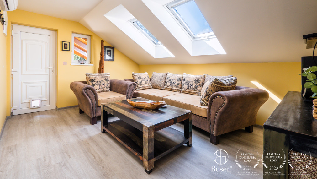 BOSEN | 4 izbový rodinný dom s wellness, Blatná na Ostrove