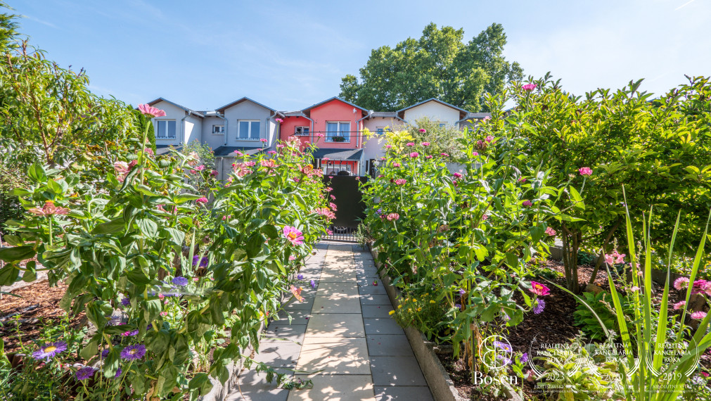 BOSEN | 4 izbový rodinný dom s wellness, Blatná na Ostrove