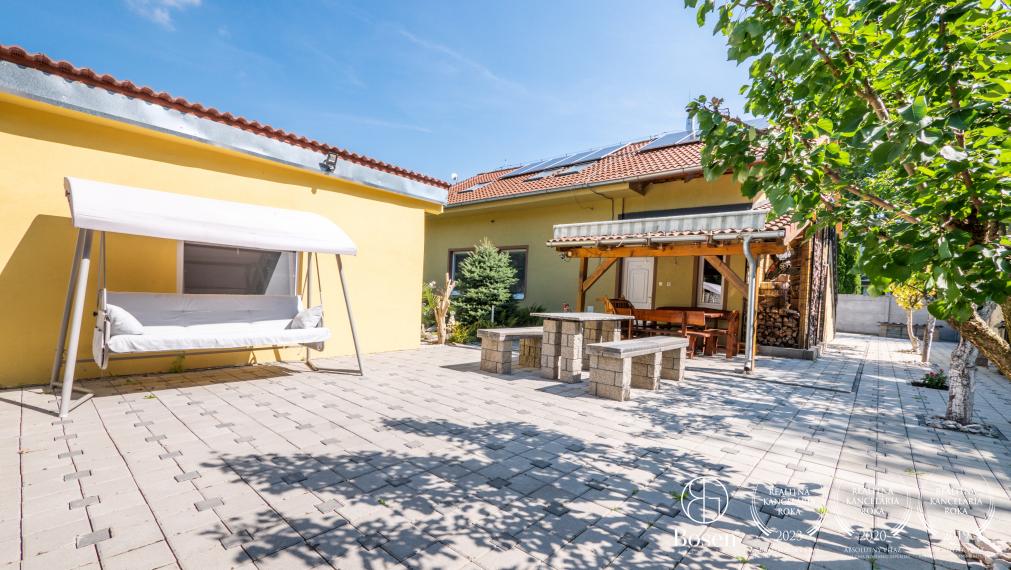 BOSEN | 4 izbový rodinný dom s wellness, Blatná na Ostrove