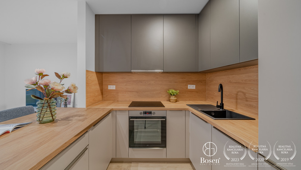 BOSEN | 2 izbový priestranný zariadený byt, Ovocné sady