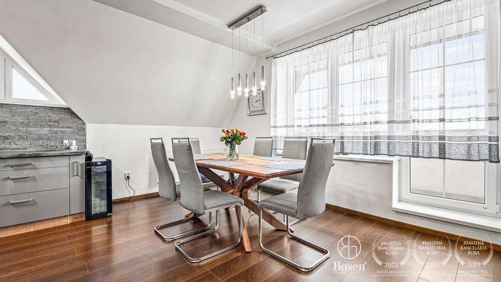 BOSEN |Krásny a priestranný, zariadený mezonet na PREDAJ