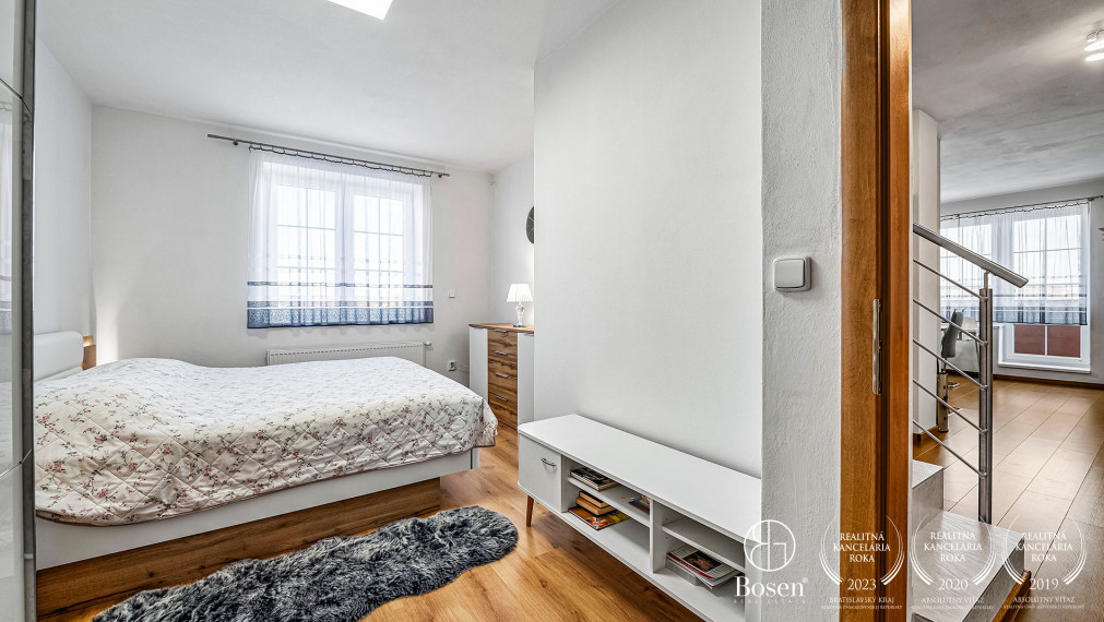 BOSEN |Krásny a priestranný, zariadený mezonet na PREDAJ