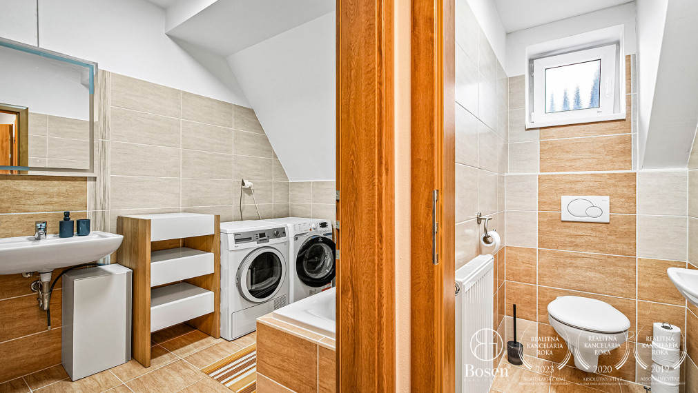 BOSEN |Krásny a priestranný, zariadený mezonet na PREDAJ