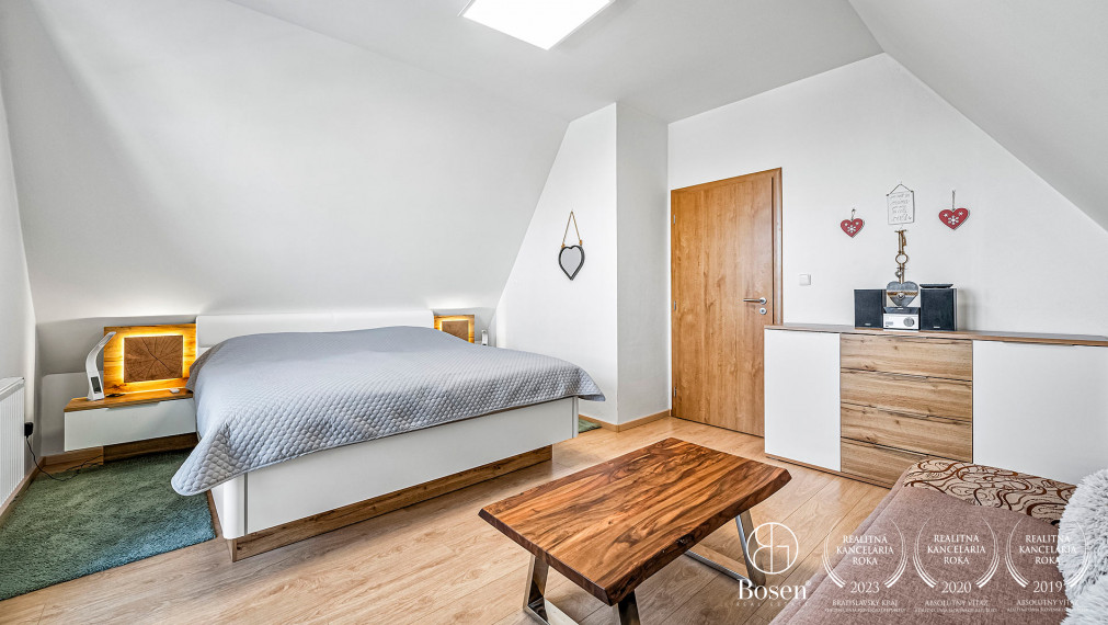 BOSEN |Krásny a priestranný, zariadený mezonet na PREDAJ