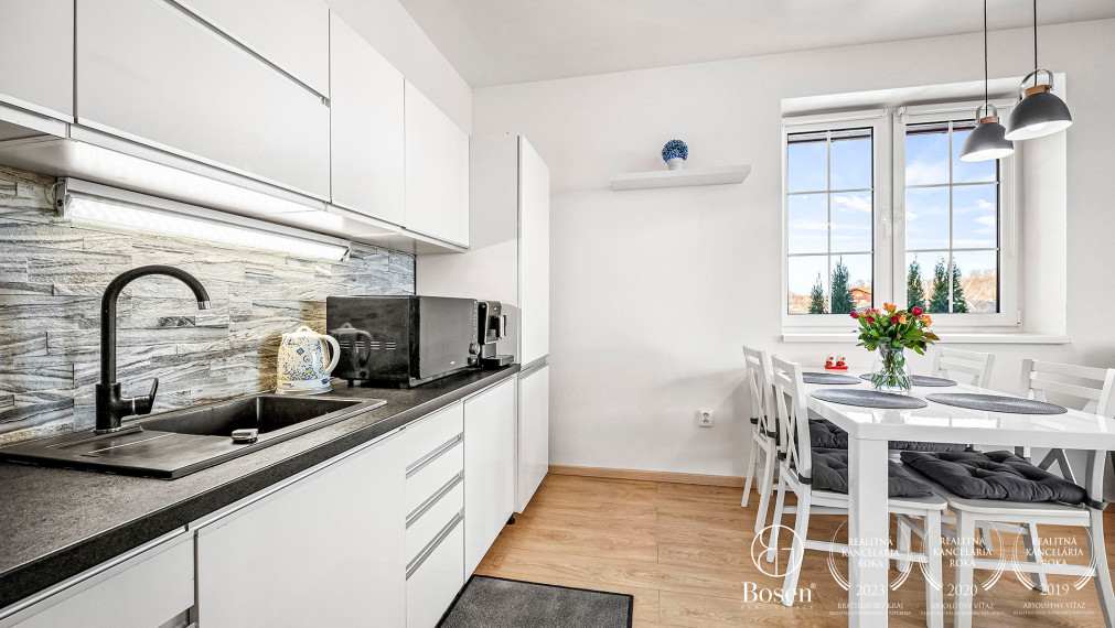 BOSEN | 2 izbový apartmánový byt na PREDAJ, Veľká Lomnica