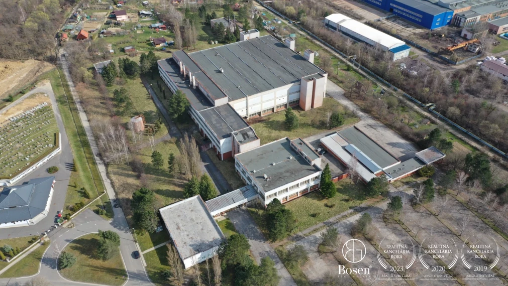 BOSEN | Priemyselný komplex Snina na predaj