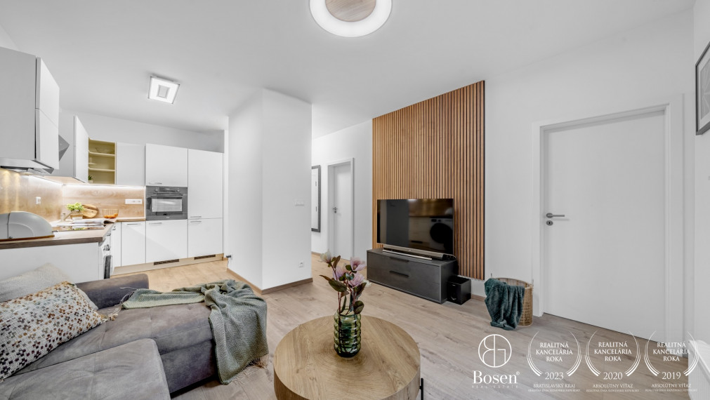 REZERVOVANÉ - BOSEN | Moderný 2-izbový byt s predzáhradkou a pivnicou, Bajkalská, BA