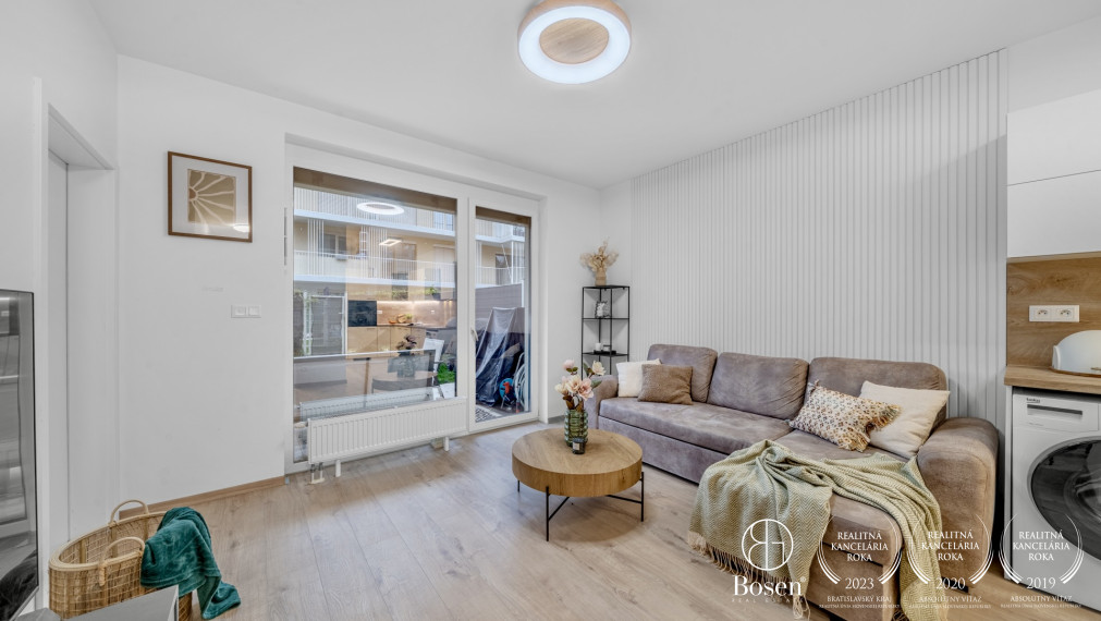 REZERVOVANÉ - BOSEN | Moderný 2-izbový byt s predzáhradkou a pivnicou, Bajkalská, BA