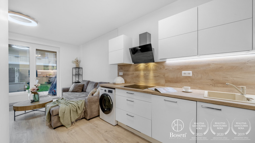 REZERVOVANÉ - BOSEN | Moderný 2-izbový byt s predzáhradkou a pivnicou, Bajkalská, BA