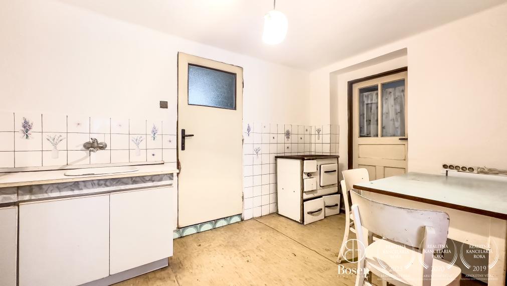 BOSEN | Na predaj, poschodový rodinný dom, Gemerský Jablonec.