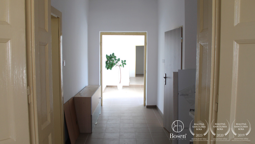 BOSEN | Prenájom polyfunkčného objektu, Veľký Meder, 183 m2