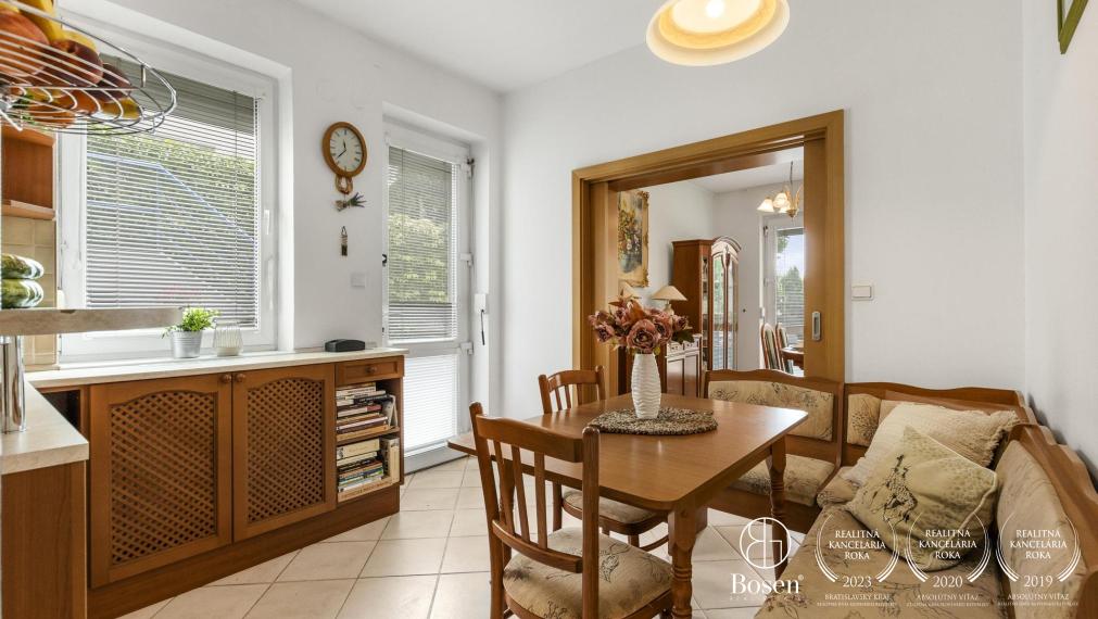 BOSEN | 4 izbový mezonetový byt so záhradkou, 288 m2, Bratislava - Karlova Ves, Pernecká ul.