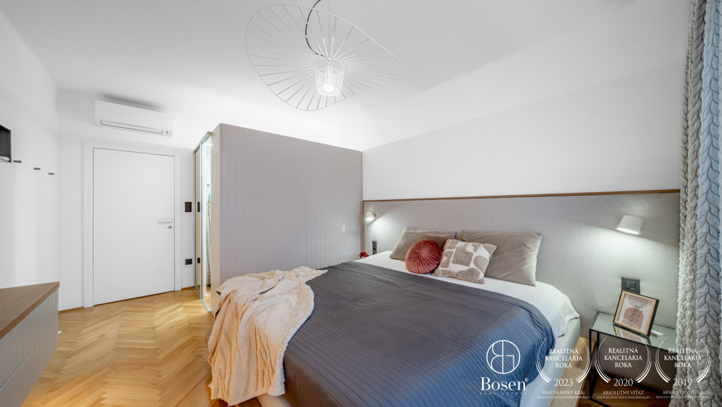 BOSEN | PRENÁJOM kompletne zariadený, klimatizovaný 3 izbový byt v Novom Meste