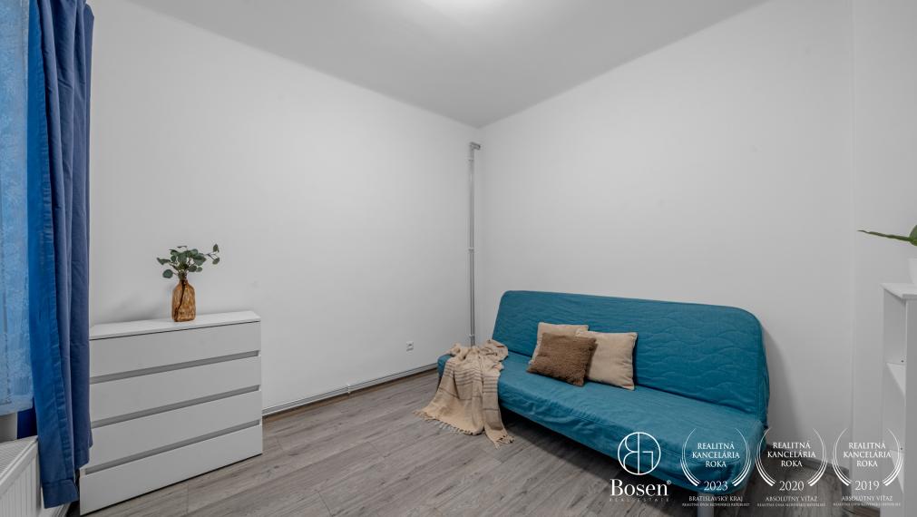 BOSEN | Prenájom 4 izbový rodinný dom s garážou, Farebná ulica, Bratislava - m.č. Ružinov - Prievoz