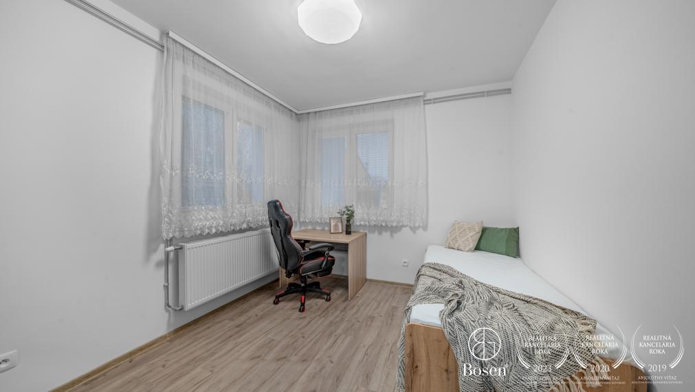 BOSEN | Prenájom 4 izbový rodinný dom s garážou, Farebná ulica, Bratislava - m.č. Ružinov - Prievoz